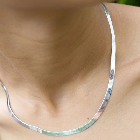 Sterling Silver Herringbone Flat Snake Necklace - Picture 7 of 14